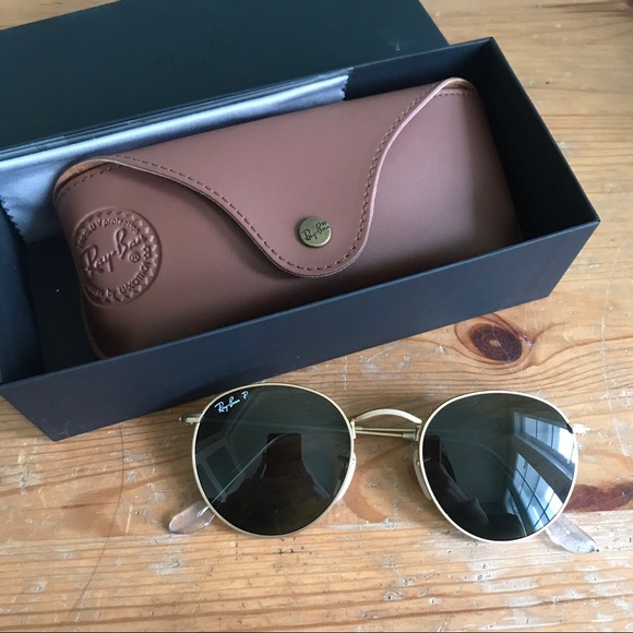 Ray-Ban Accessories - Round Ray-Ban sunglasses